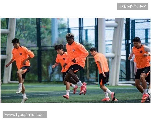 成都蓉城主场激战青岛海牛鏖战九十分钟胜负悬念迭起