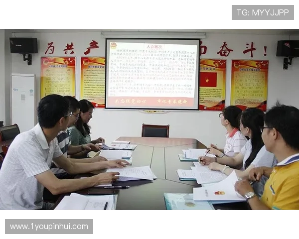 杨晨以奋斗精神谱写新时代青年成长与梦想追求的励志篇章