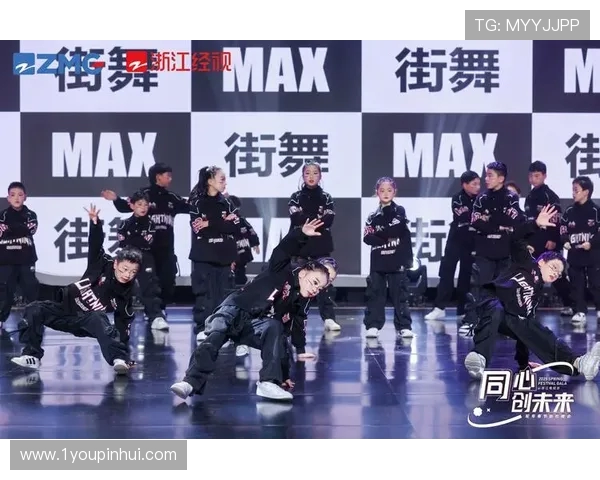 街舞灵活性大比拼武汉街舞队荣获全国第二名的辉煌成就