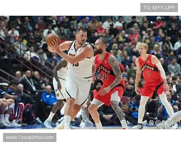 丹佛掘金与洛杉矶湖人激战正酣谁能在季后赛中笑到最后