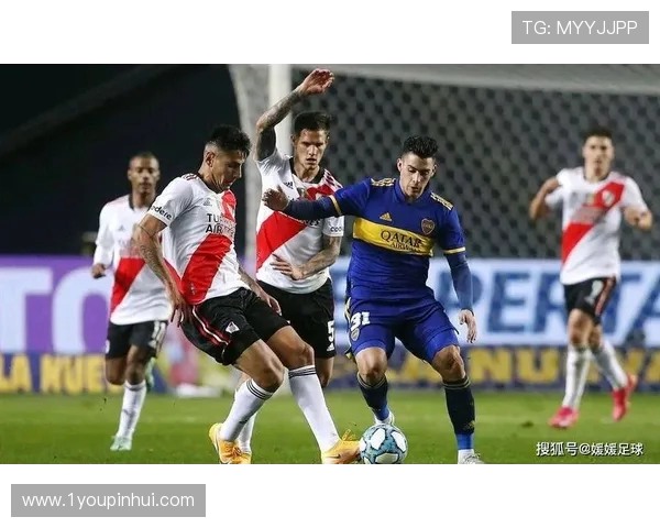 埃尔夫斯对赫根比赛结果分析及精彩瞬间回顾